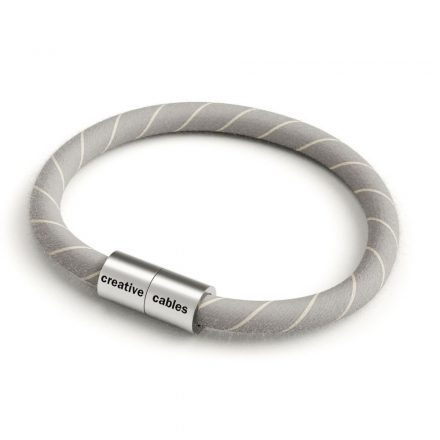  Matt silver bracelet with magnetic clasp and ERD22 cable