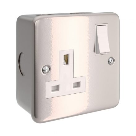  Metal-clad box with UK socket and single switch for Creative-Tube