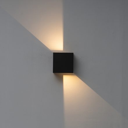  Mantra Davos Xl 7437 Outdoor Wall Lamp Black Led